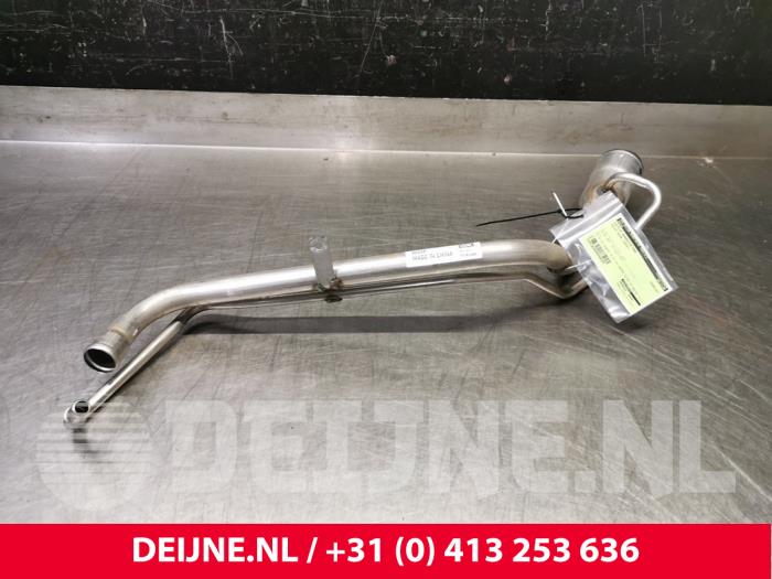 Volvo XC40 Fuel tank filler pipe O88245