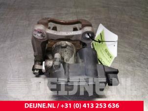 Volvo XC40 Remklauw (Tang) rechts-achter O88246 foto 2