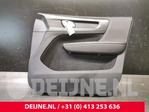 Volvo XC40 Front door trim 4-door, right O88321 photo 2