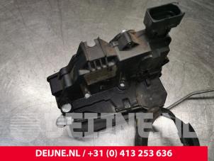Peugeot Boxer Deurslot Mechaniek 2Deurs links O88351 foto 2