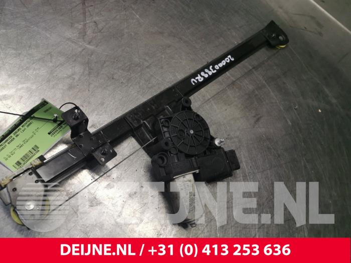 Peugeot Boxer Fenstermechanik 2-türig rechts vorne O88366