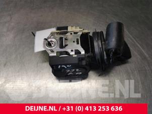 Volkswagen Touran Sicherheitsgurt rechts hinten O88434 foto 4