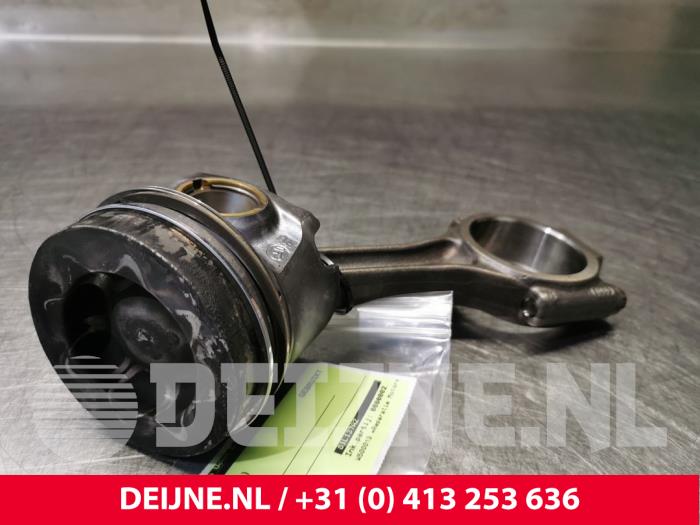 Volkswagen Transporter Piston O88482
