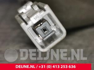 Nissan NV200 GPS Antenne O88497 foto 3