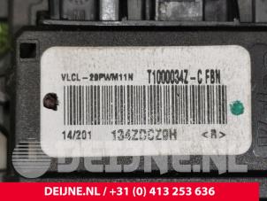 Nissan NV200 Heizung Widerstand O88508 foto 2