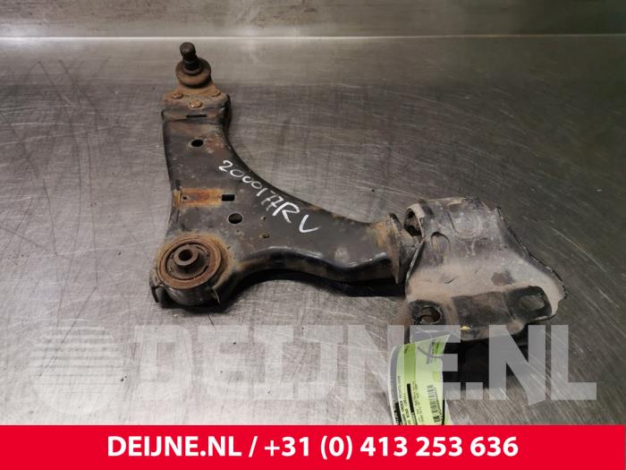 Volvo XC60 Draagarm onder rechts-voor O88537