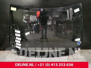 Gebruikte Voorruit Volvo XC60 I (DZ) 2.4 D5 20V 220 AWD Autom. Prijs € 350,00 Margeregeling aangeboden door van Deijne Onderdelen Uden B.V.