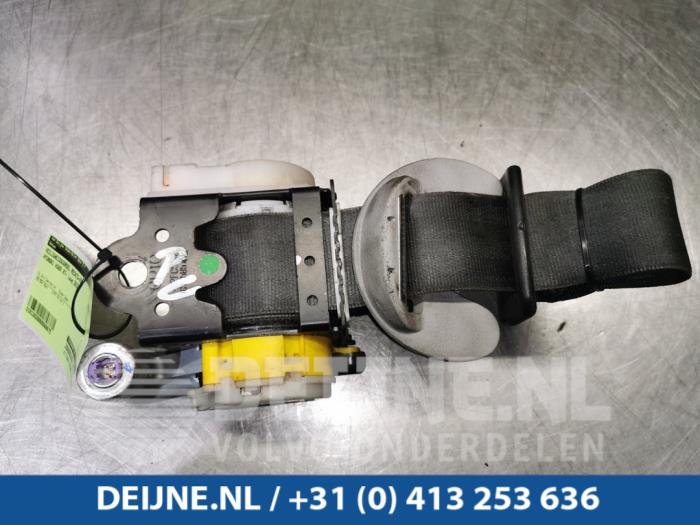 Hyundai H300 Front seatbelt, right O88675