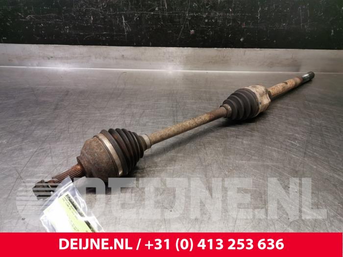 Opel Vivaro Antriebswelle rechts vorne O88729