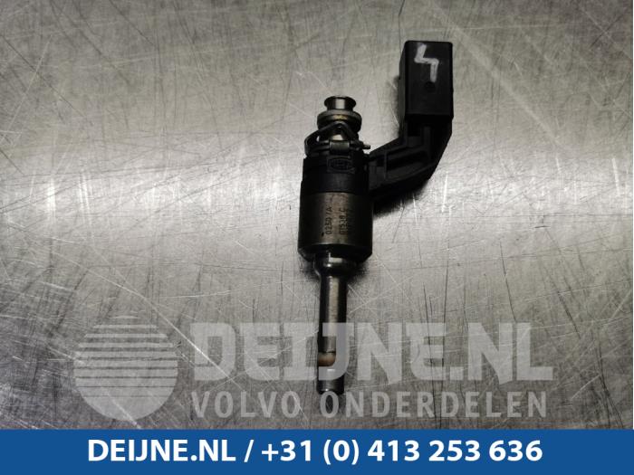 Injector (benzine injectie) - Volkswagen Scirocco