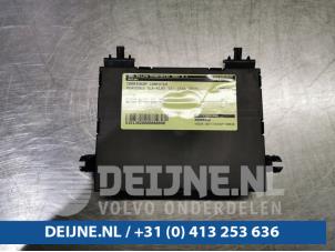 Gebruikte Cabriokap computer Mercedes SLK-Klasse 11- Prijs € 80,00 Margeregeling aangeboden door van Deijne Onderdelen Uden B.V.