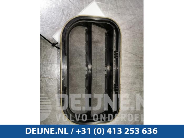Mercedes SLK-Klasse 11- Luftgitter Seite O88949