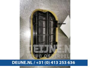Mercedes SLK-Klasse 11- Air grill side O88950 photo 2