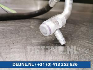 Mercedes SLK-Klasse 11- Air conditioning line O89013 photo 2