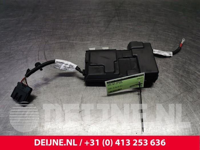 Gebruikte Start/Stop computer Volvo V60 Cross Country I (FZ) 2.0 T5 16V Prijs € 40,00 Margeregeling aangeboden door van Deijne Onderdelen Uden B.V.