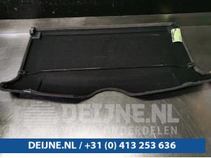 Peugeot 3008 Hoedenplank O89750 foto 2
