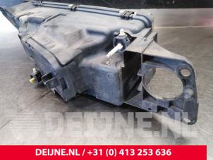 Volvo 9-Serie Headlight, right O89765 photo 2
