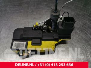 Volvo XC90 Türschlossmechanik 4-türig rechts hinten O89969 foto 2