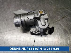 Renault Kangoo Throttle body O90117 photo 4
