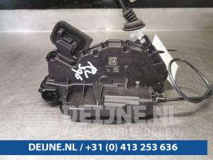 Volkswagen Crafter Deurslot Mechaniek 2Deurs rechts O90228 foto 3