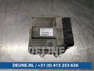 Opel Combo Engine management computer O90268 photo 2