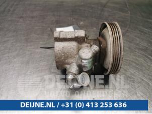 Fiat Fiorino Power steering pump O90274 photo 2