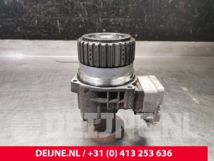 Gebruikte Haldex koppeling Volvo XC70 (SZ) XC70 2.4 T 20V Prijs € 175,00 Margeregeling aangeboden door van Deijne Onderdelen Uden B.V.