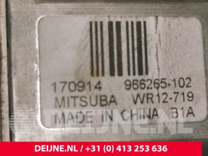 Volvo XC60 Door window motor O90350 photo 3