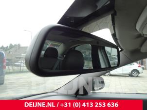 Gebruikte Spiegel binnen Volvo S40 (MS) 1.6 D 16V Prijs € 35,00 Margeregeling aangeboden door van Deijne Onderdelen Uden B.V.
