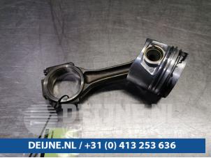 Gebruikte Zuiger Volkswagen Transporter T5 2.0 TDI DRF Prijs € 42,35 Inclusief btw aangeboden door van Deijne Onderdelen Uden B.V.