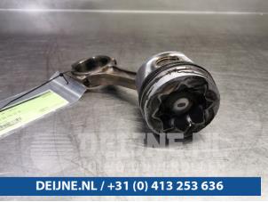 Volkswagen Transporter Kolben O90605 foto 2