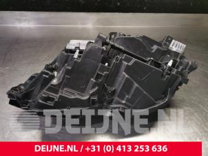 Volvo V90 Scheinwerfer rechts O90710 foto 3