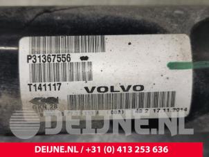 Volvo XC60 Aandrijfas rechts-voor O90720 foto 2
