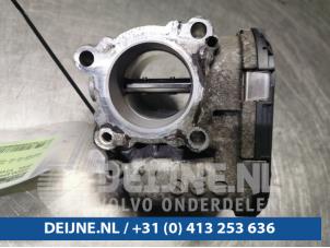 Opel Vivaro Drosselklappengehäuse O90925 foto 3