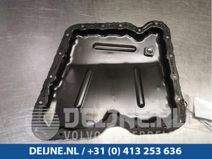Gebruikte Carterpan Opel Vivaro 2.0 CDTI Prijs € 60,50 Inclusief btw aangeboden door van Deijne Onderdelen Uden B.V.
