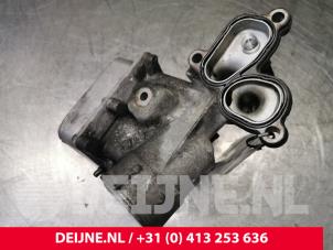 Nissan Primastar Ölkühler O91119 foto 2
