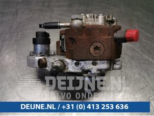 Opel Vivaro Mechanical fuel pump O91126 photo 2
