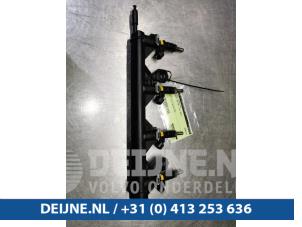 Peugeot 207 Einspritzdüse (Einspritzer) O91136 foto 3