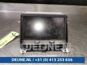 Gebruikte Display Multi Media regelunit Landrover Range Rover Sport (LS) 2.7 TDV6 24V Prijs € 200,00 Margeregeling aangeboden door van Deijne Onderdelen Uden B.V.