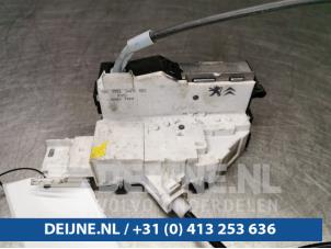 Fiat Scudo Deurslot Mechaniek 2Deurs rechts O91155 foto 4