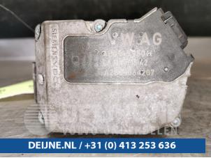 Porsche Cayenne Throttle body O91208 photo 2