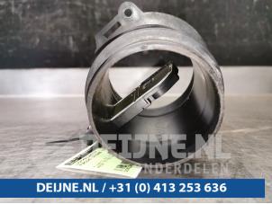 Gebruikte Luchtmassameter Porsche Cayenne II (92A) 3.0 D V6 24V Prijs € 20,00 Margeregeling aangeboden door van Deijne Onderdelen Uden B.V.