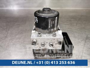 Porsche Cayenne ABS Pumpe O91261 foto 2
