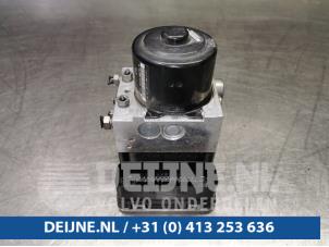 Porsche Cayenne ABS Pumpe O91261 foto 3