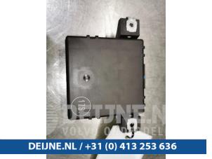 Porsche Cayenne Gateway module O91341 foto 3