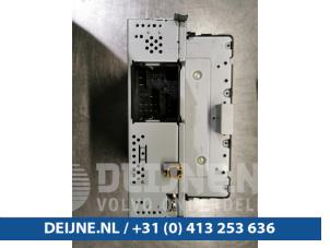 Volkswagen Touran Radio O91399 photo 3