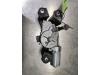 Ruitenwissermotor achter van een Volvo V90 II (PW), 2016 2.0 D4 16V, Combi/o, Diesel, 1.969cc, 140kW (190pk), FWD, D4204T14, 2016-03 / 2021-12, PWA8 2017