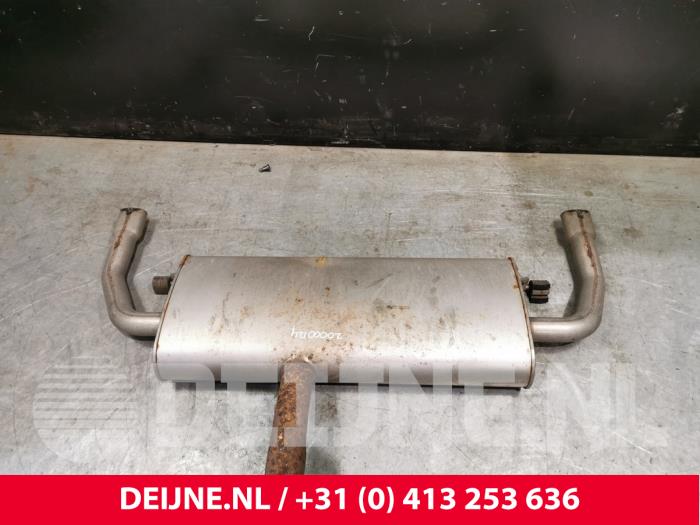 Gebruikte Uitlaat Einddemper Volvo V90 II (PW) 2.0 D4 16V Prijs € 200,00 Margeregeling aangeboden door van Deijne Onderdelen Uden B.V.