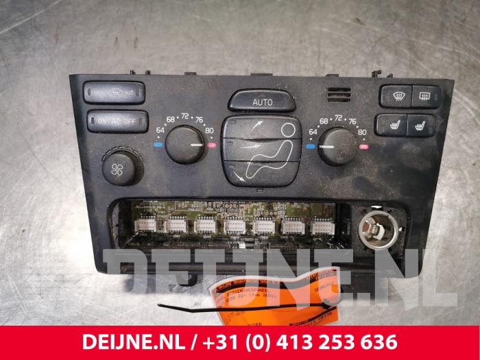 Volvo XC90 Heater control panel O92038