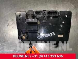 Volvo XC90 Kachel Bedieningspaneel O92038 foto 3
